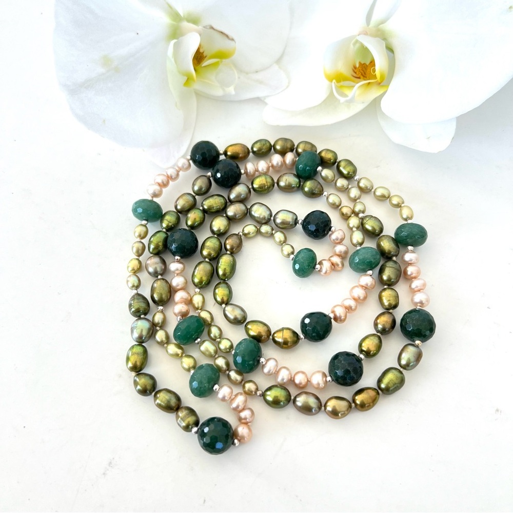 HANDMADE Natural Pearls w Multicolor Green Beads Long   Classic Vintage Necklace